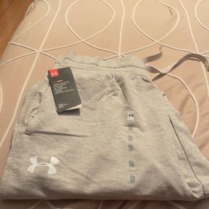 UA Men heatgear joggers